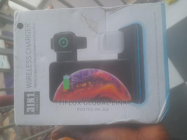 3in1 Wireless Charger Uk · Photo 5