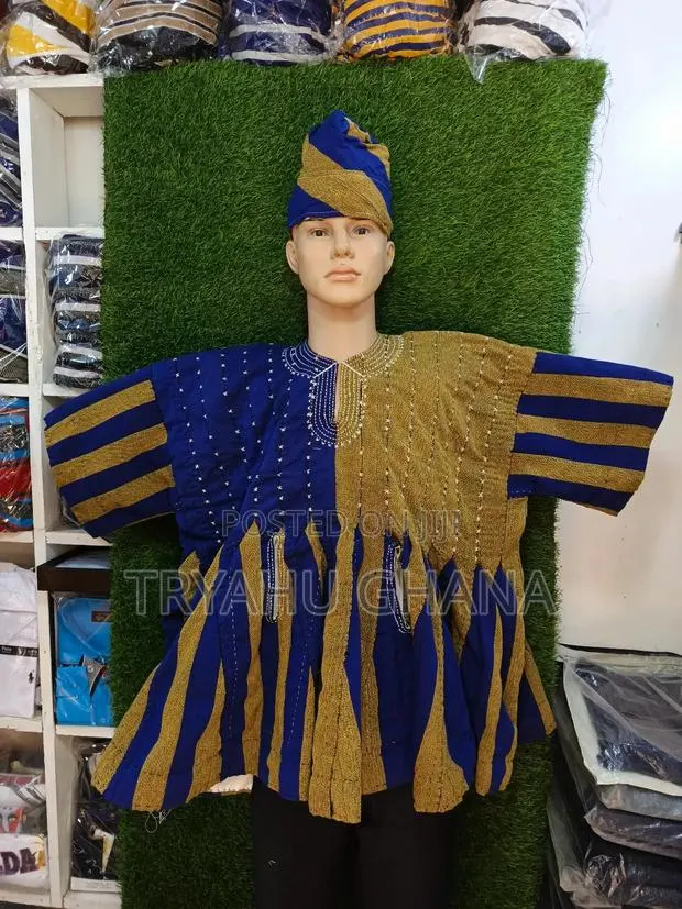 Original Batakari Smocks – Handwoven, Durable & Stylish · Photo 2