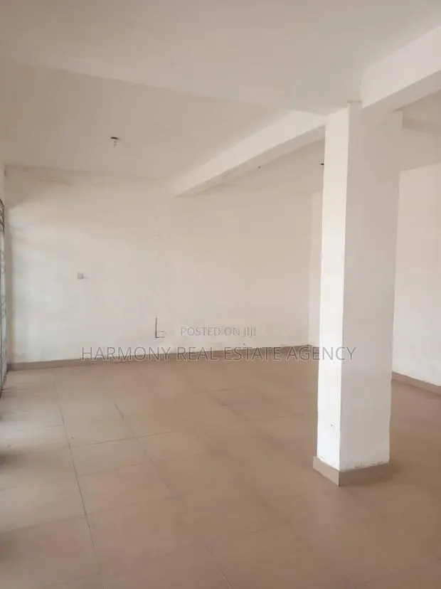Big Space to Let -Dzorwulu · Photo 1
