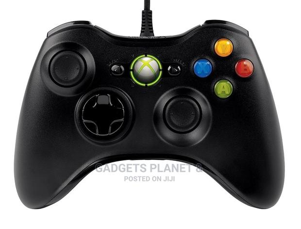 X Box 360 USB Wired Controller · Photo 1