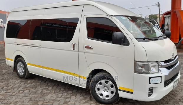 Car Rentals Rent Minivans for Tours, Business Trips, Trips · Photo 2