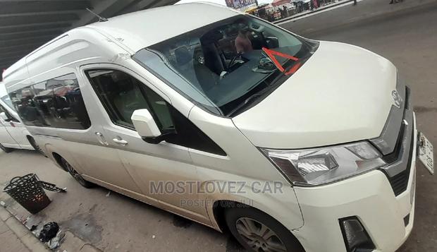 Car for Rent Toyota Hiace Buses for Rent in Ghana Weddings · Photo 3