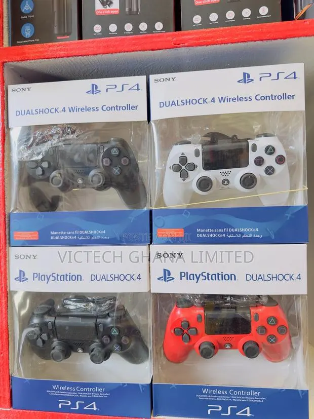 Dualshock Playstation 4 Gamepad · Photo 1