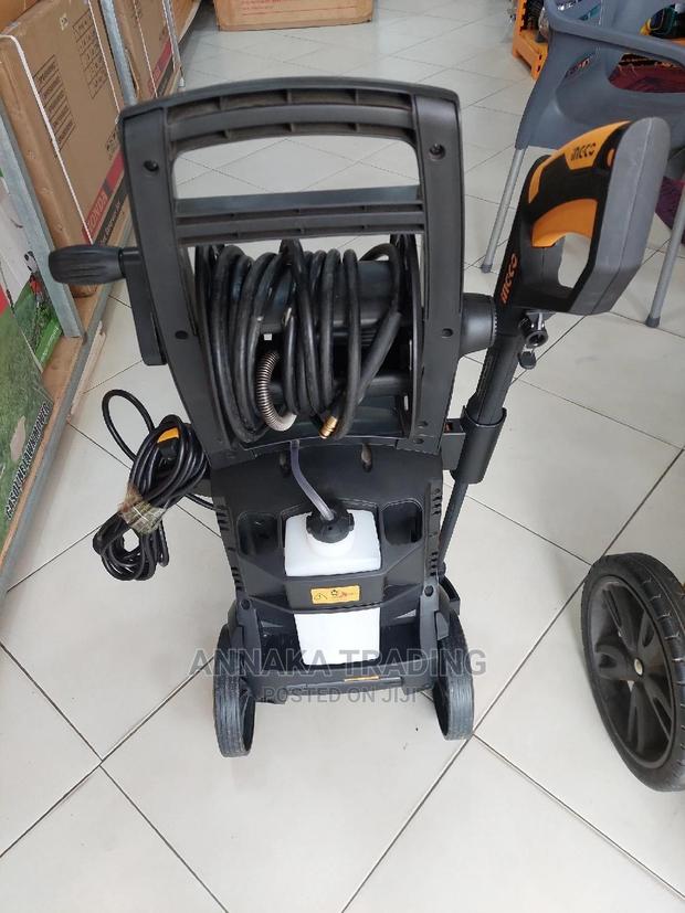 Pressure Washer · Photo 2