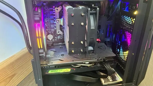 New Desktop Computer MSI model 32GB Intel Core i7 SSD 512GB · Photo 1