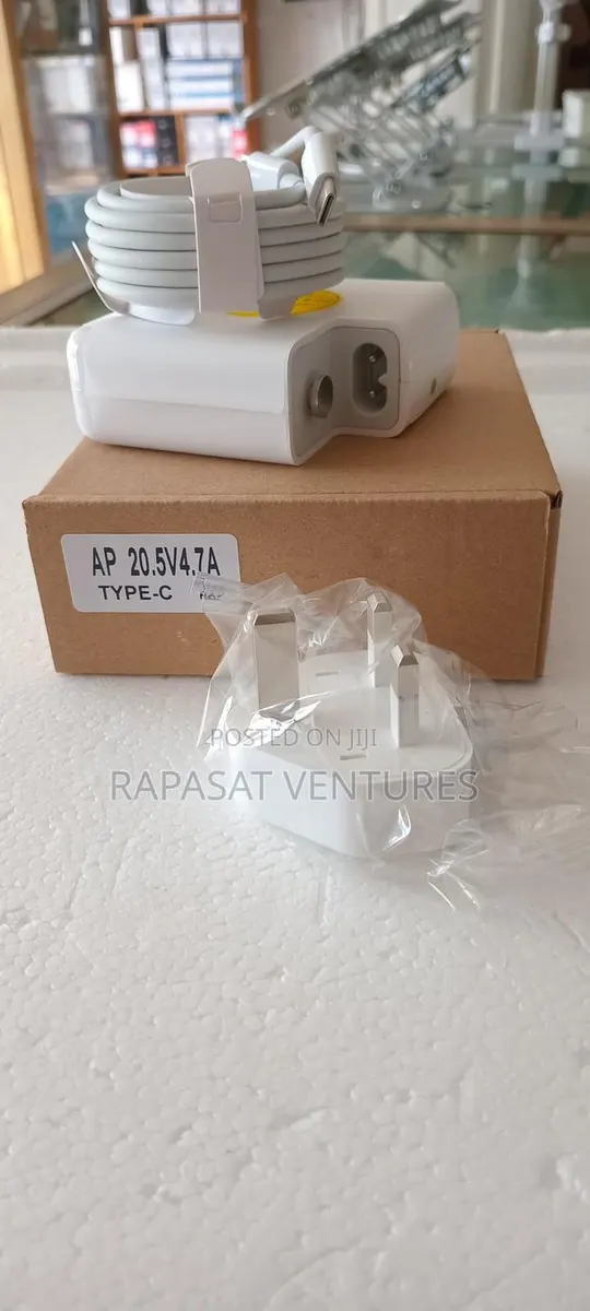 Apple Macbook 20.5v 4.7a 96w Type C Adapter · Photo 1