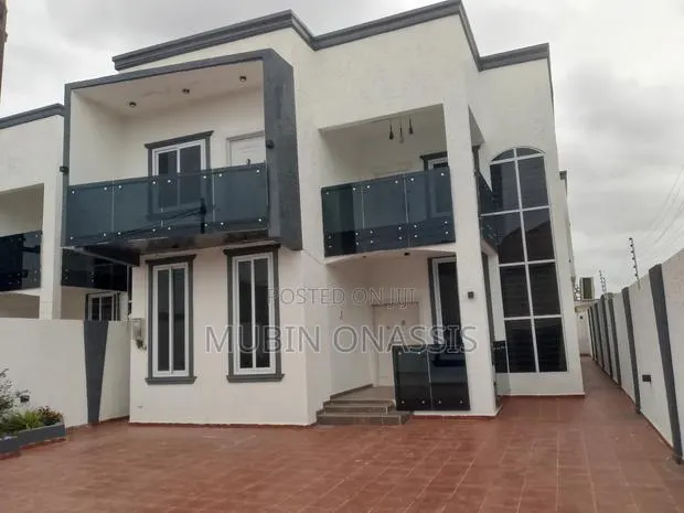 Furnished 4bdrm House in Iterms Propartys, Lake Side Estate for sale · Photo 1