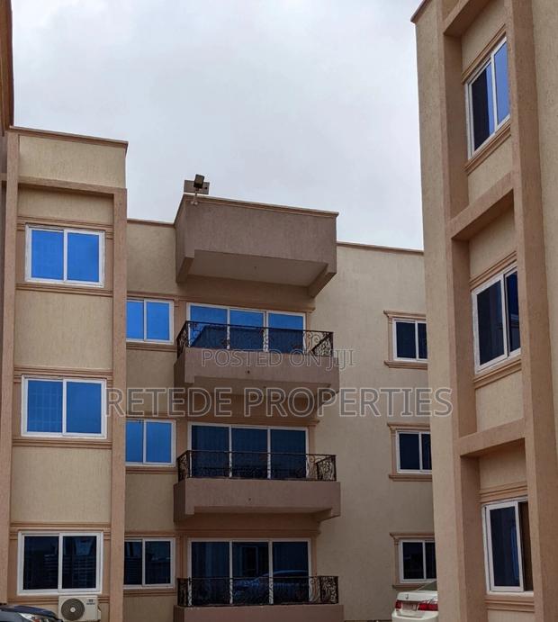 Fully Furnished 2 Bedroom Apartment
