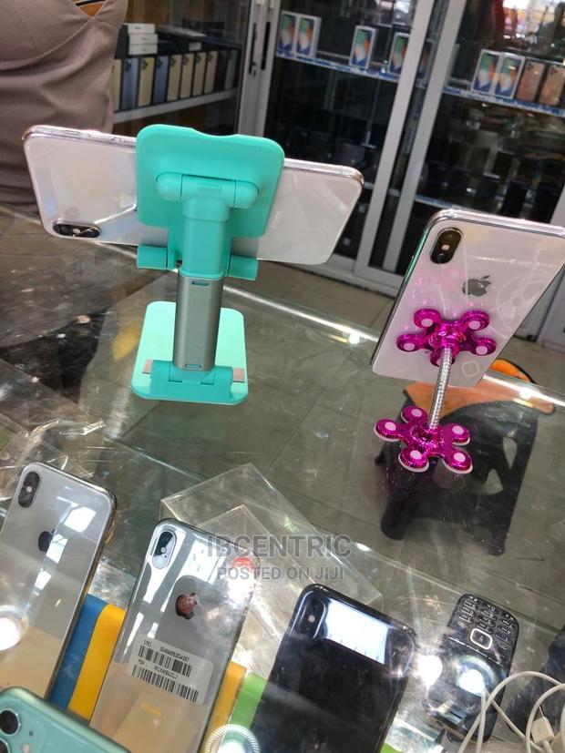 Phone Holder · Photo 2