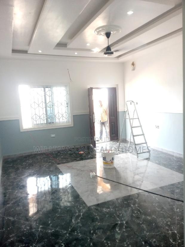 2bdrm Apartment in Community 18 Area, Spintex for rent · Photo 2