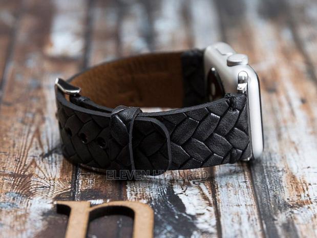 Braided Leather Apple Watch Band for Series9/8/ 7/6/5/4/3 · Photo 2