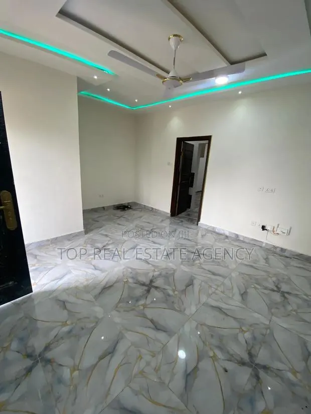 2bdrm Apartment in Ablekuma Odumasi, Manhean for rent · Photo 1