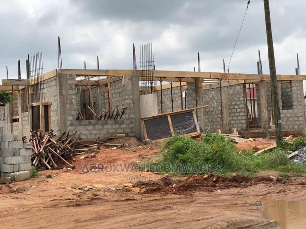 Wood/Metals/Beams/2by4/Slab/Decking/Bamoo/Formwork/Carpenter · Photo 6