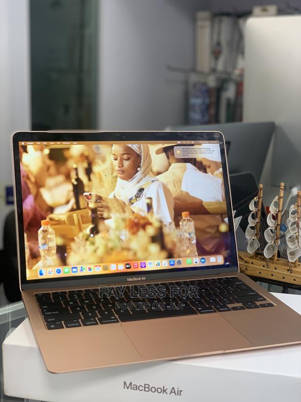 Laptop Apple MacBook Air 2020 M1 8GB Apple M1 SSD 512GB · Photo 3