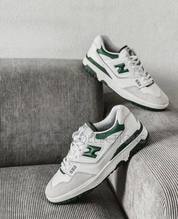 New Balance 550 White and Green · Photo 1