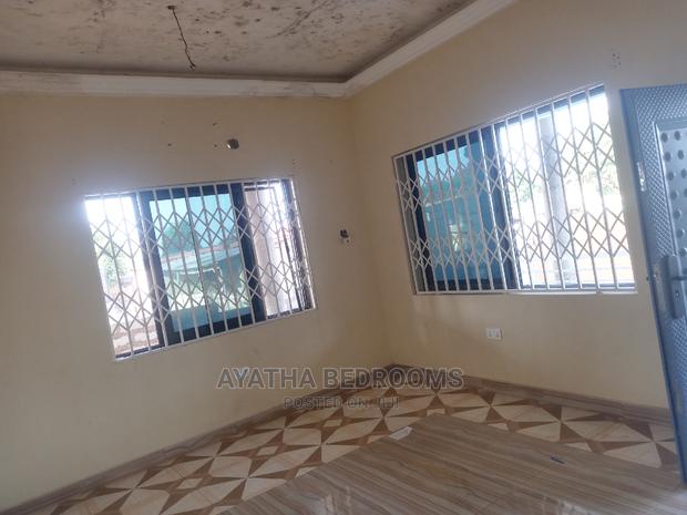 2bdrm Apartment in Ayathar Bedroom, New Town for Rent · Photo 3