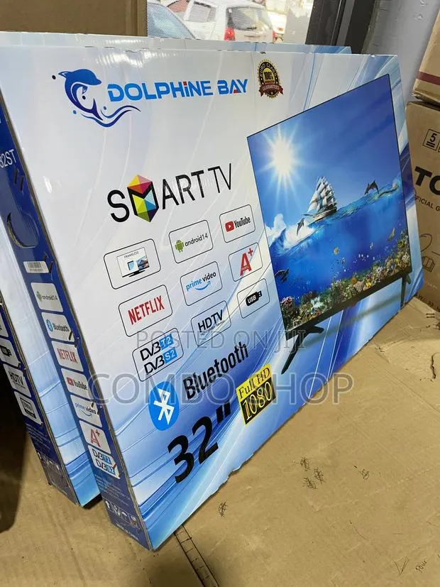 32” Smart TV · Photo 1