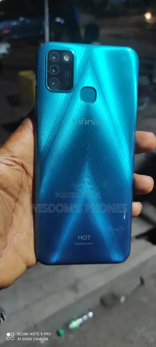 Infinix Smart 6 32 GB Blue · Photo 1