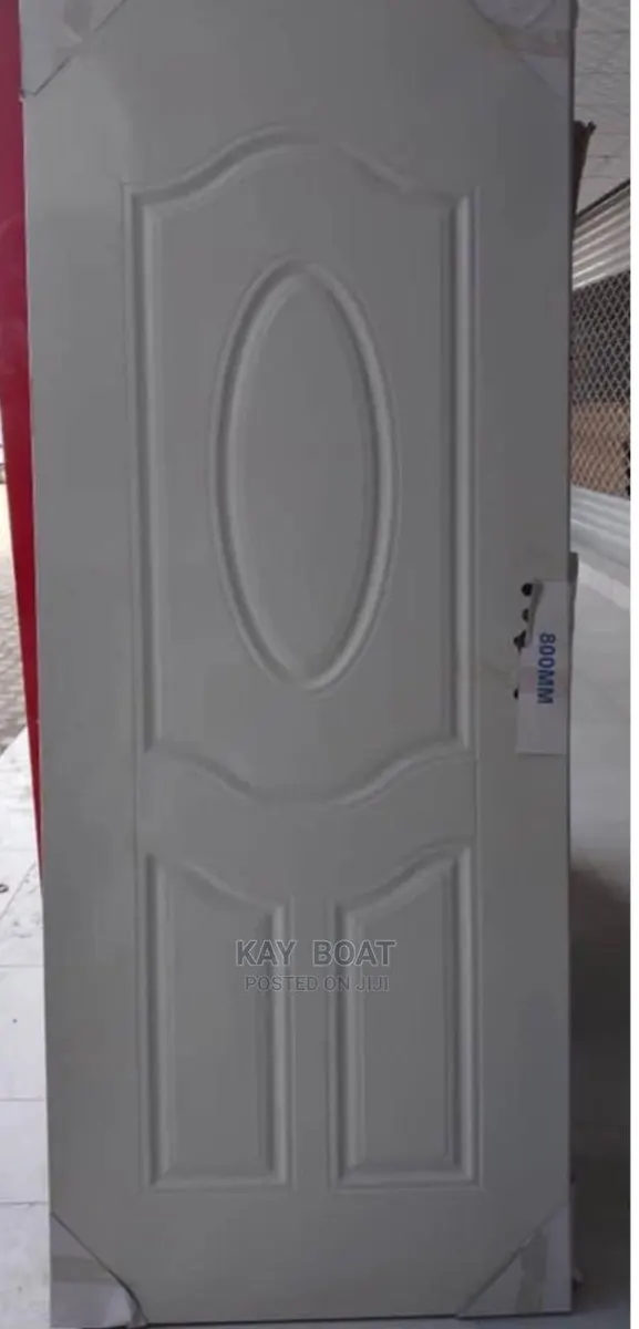 Durable White Wooden Door · Photo 1