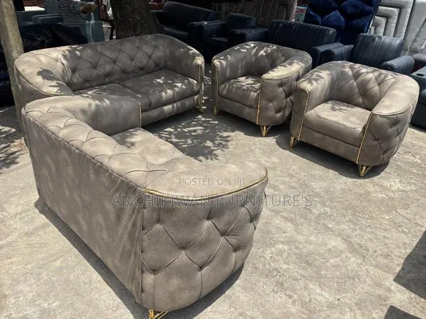 Pined Sofa Sets (Cash on Delivery) · Photo 1