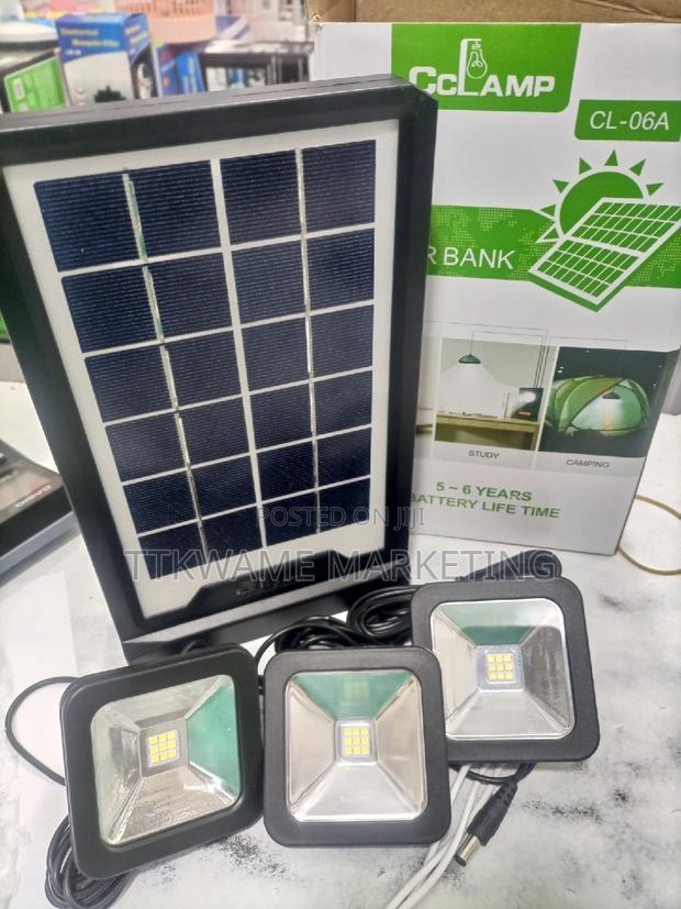 Solar Power Bank With Light · Photo 3