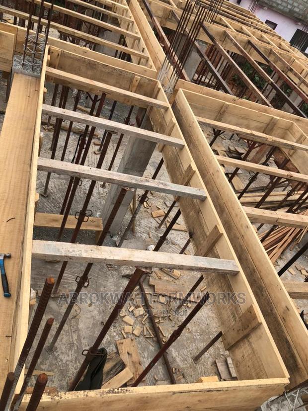 Decking/Scaffolds/Pillars/Moulds/Collumn/Slabs/Concrete/Wood · Photo 3
