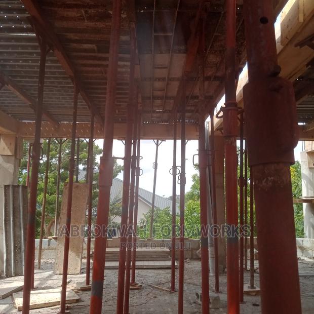 Formworks/Slabs/Decking/Pillars/Colums/Scaff/Concrete/Rods · Photo 1