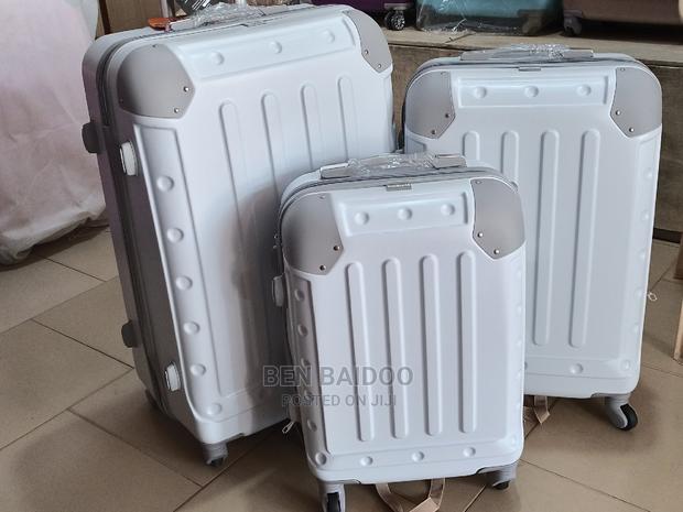Ecolack Plastic Traveling Bag Set · Photo 1
