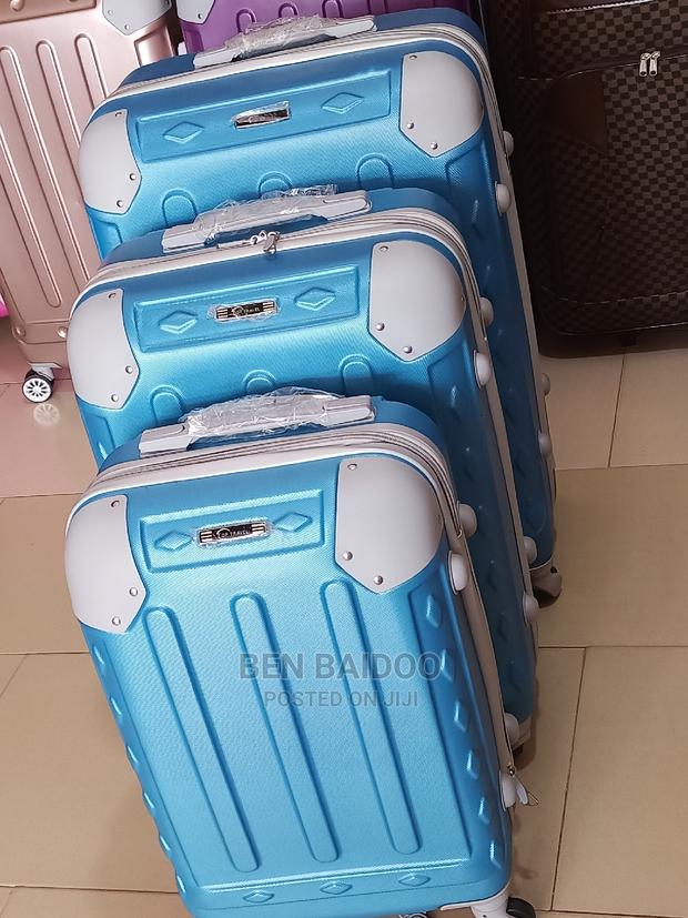 Ecolack Plastic Traveling Bag Set · Photo 5
