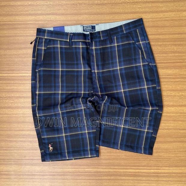 Authentic Polo Shorts · Photo 3
