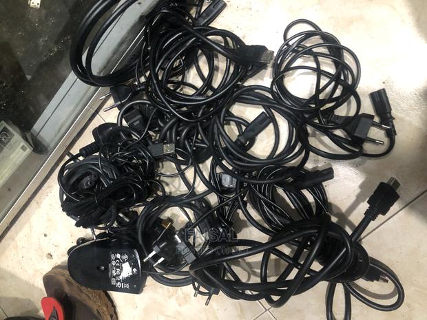 Original HDMI Cables · Photo 2
