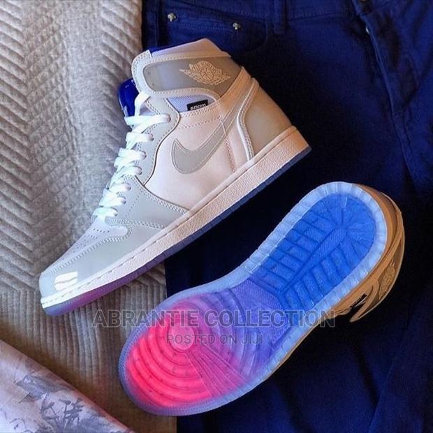 Air Jordan 1 Zoom Racer Blue · Photo 1