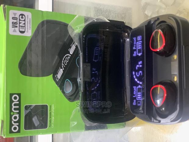Oraimo V6.0 Wireless Earbuds + Power Bank · Photo 4