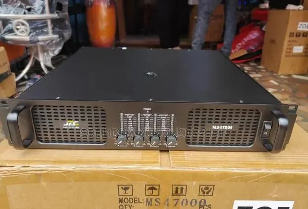 Jac Professional Ms47000 4-Channel Power Amplifier. · Photo 1
