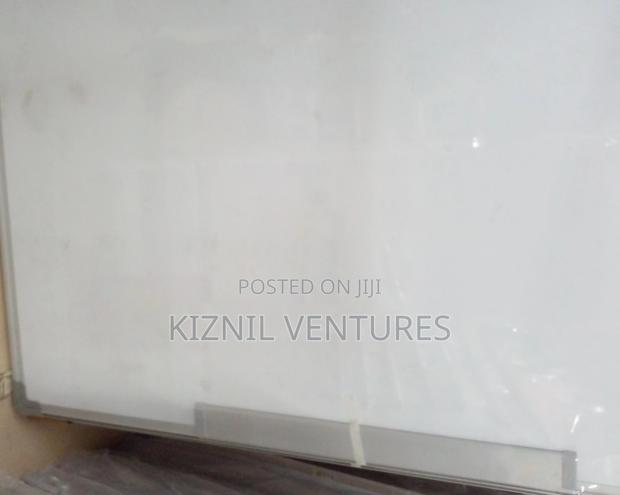 White Board 90cm X 120cm 1face · Photo 2