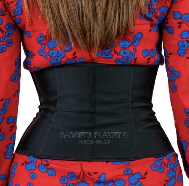 Steel Bone Perfect Body Shapers · Photo 4