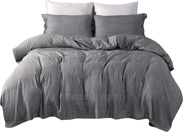 Plain Beddings · Photo 1