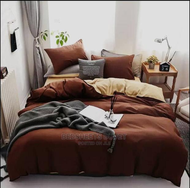 6 Pieces Plain Bedsheet Set · Photo 1