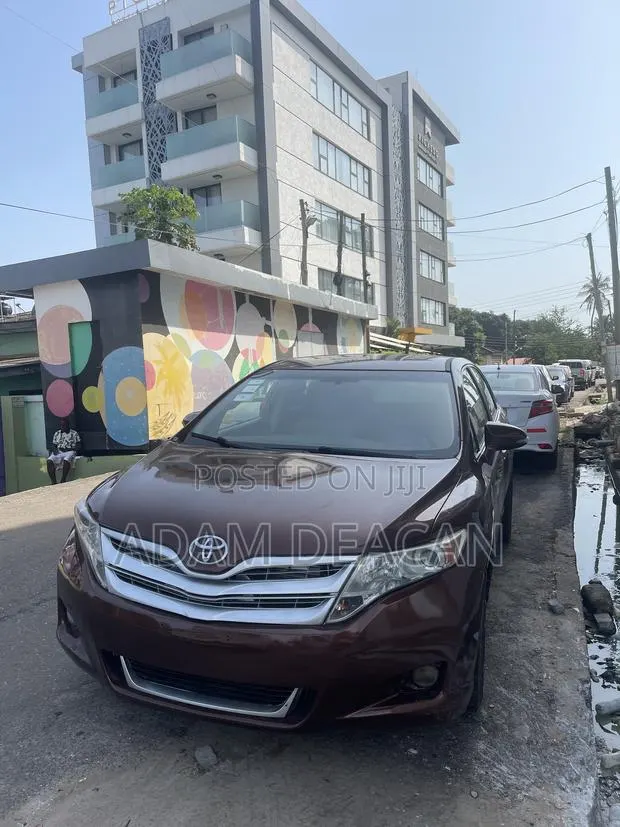Toyota Venza 2013 Burgundy · Photo 1