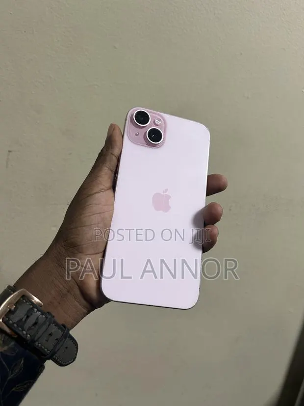 Apple iPhone 15 Plus 256 GB Pink · Photo 1