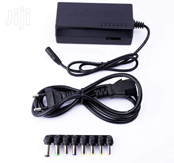 Universal Charger · Photo 1