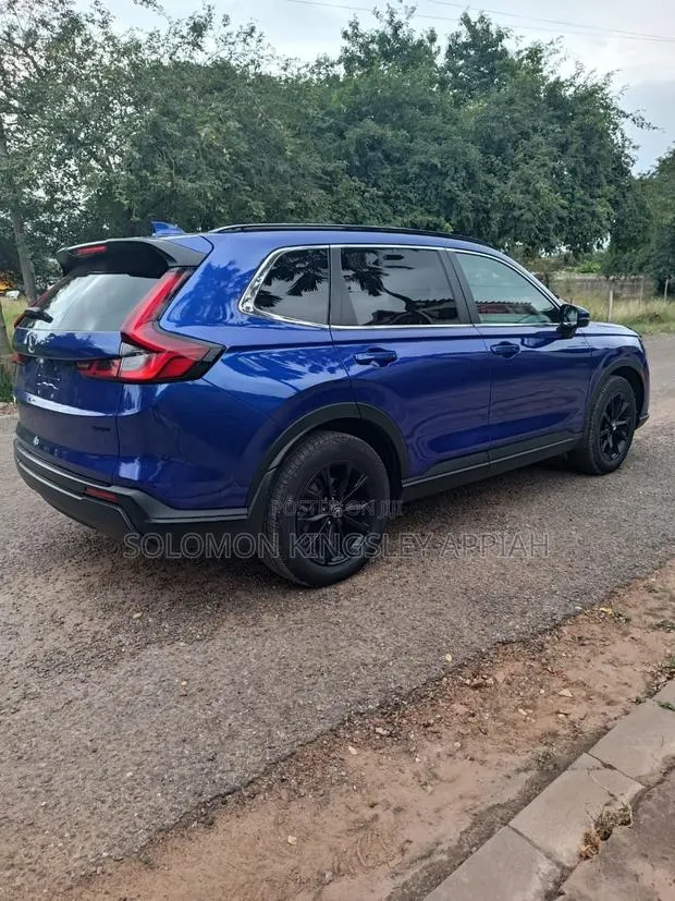 Honda CR-V 2023 Blue · Photo 1