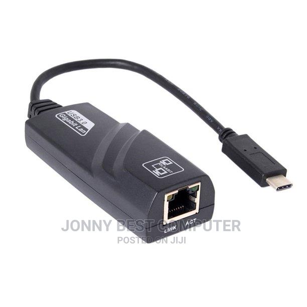USB-C to LAN Adapter · Photo 1