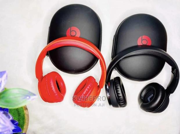 Beats Solo Pro Wireless Bluetooth Headphones · Photo 2
