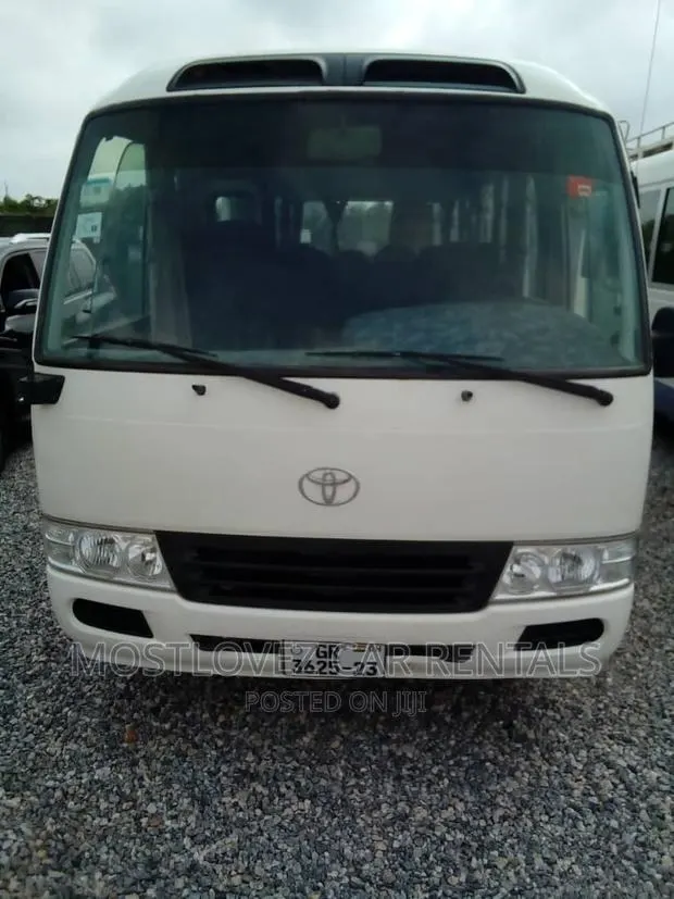 Car Rental in Ghana- Mini Van for Rent in Ghana- 30 Seats · Photo 1