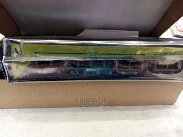 Ai Poe 8 Port Poe Switch 10/100 MBPS 2 Uplink · Photo 1