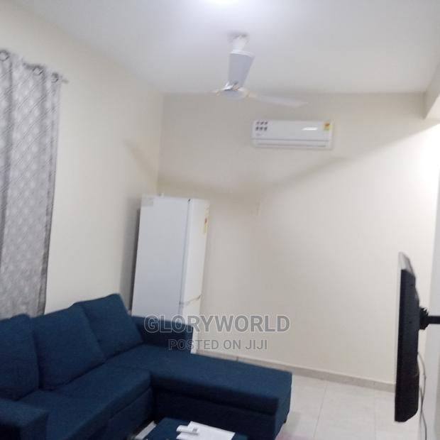 Beautiful Furnished 1 Bed Apartment at Lashibi(Ghc 650 a Day · Photo 2