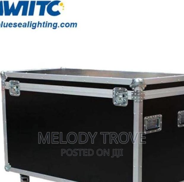 8 In 1 Stage Light Flight Case · Photo 2