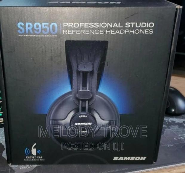 Samson Sr950 Studio Headphones · Photo 1