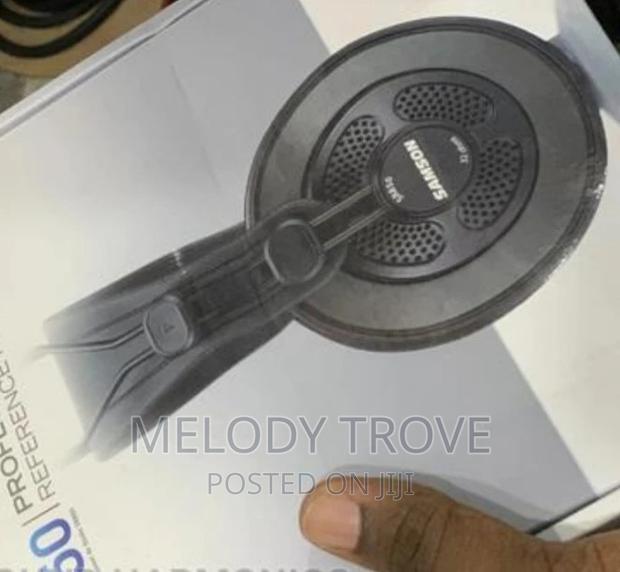 Samson Sr850 Professional Studio Reference Headphones · Photo 2
